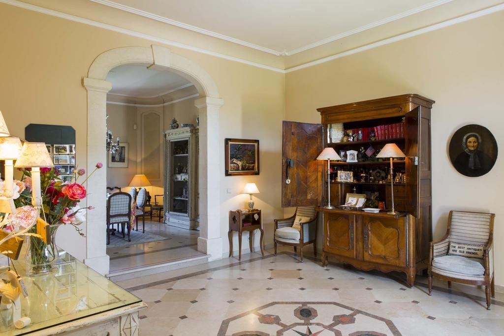 Chateau Talaud Bed & Breakfast Loriol-du-Comtat Luaran gambar