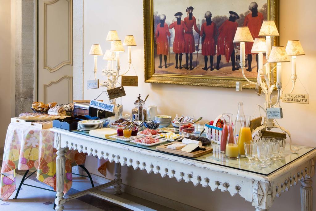 Chateau Talaud Bed & Breakfast Loriol-du-Comtat Luaran gambar