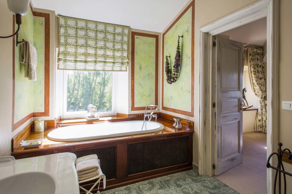 Chateau Talaud Bed & Breakfast Loriol-du-Comtat Bilik gambar