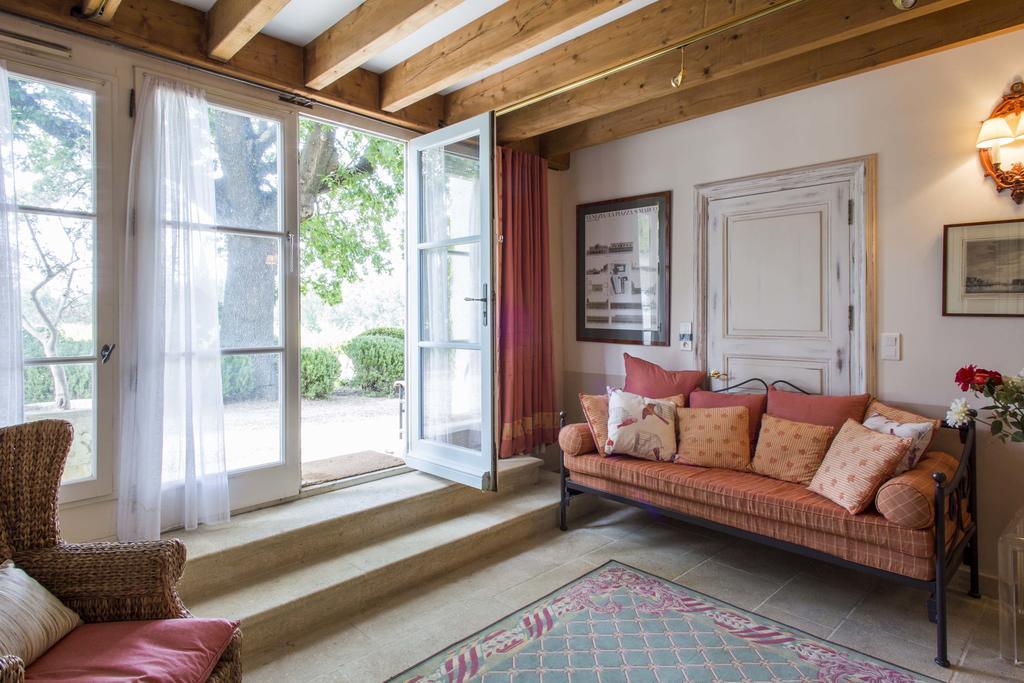 Chateau Talaud Bed & Breakfast Loriol-du-Comtat Luaran gambar